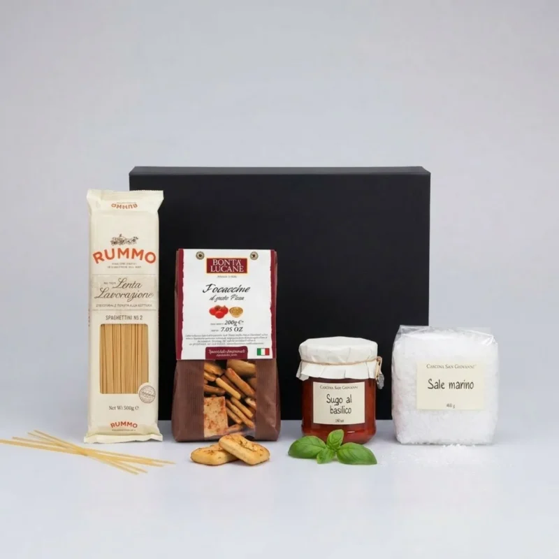 Original italienischer Geschenkkorb mit Pasta, Pesto und Meersalz