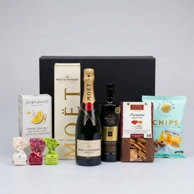 Geschenkkorb Schampusfreuden in einer hochwertigen Magnetbox mit Champagner