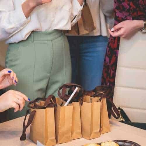 Firmengeschenk ls Geschenkkorb für Mitarbeiter
